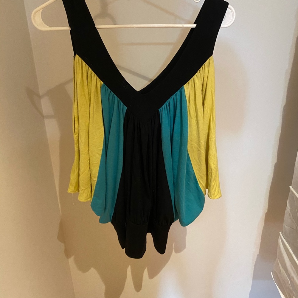 Arden B cold shoulder top
